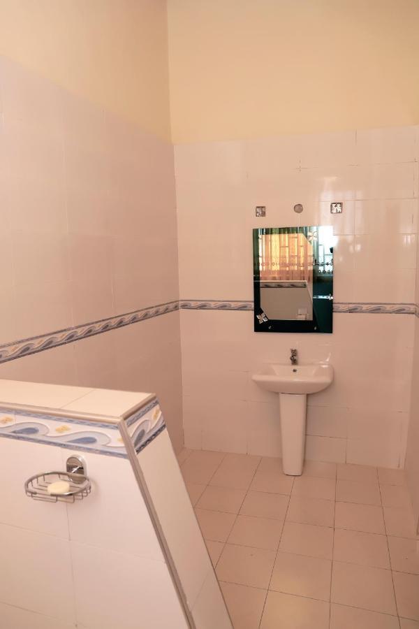 Osaah Bema Lodge Antoa Екстериор снимка