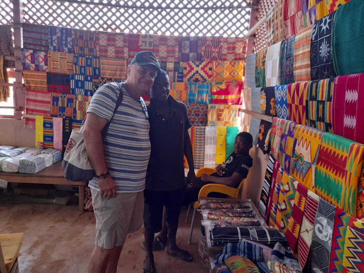 Osaah Bema Lodge Antoa Екстериор снимка